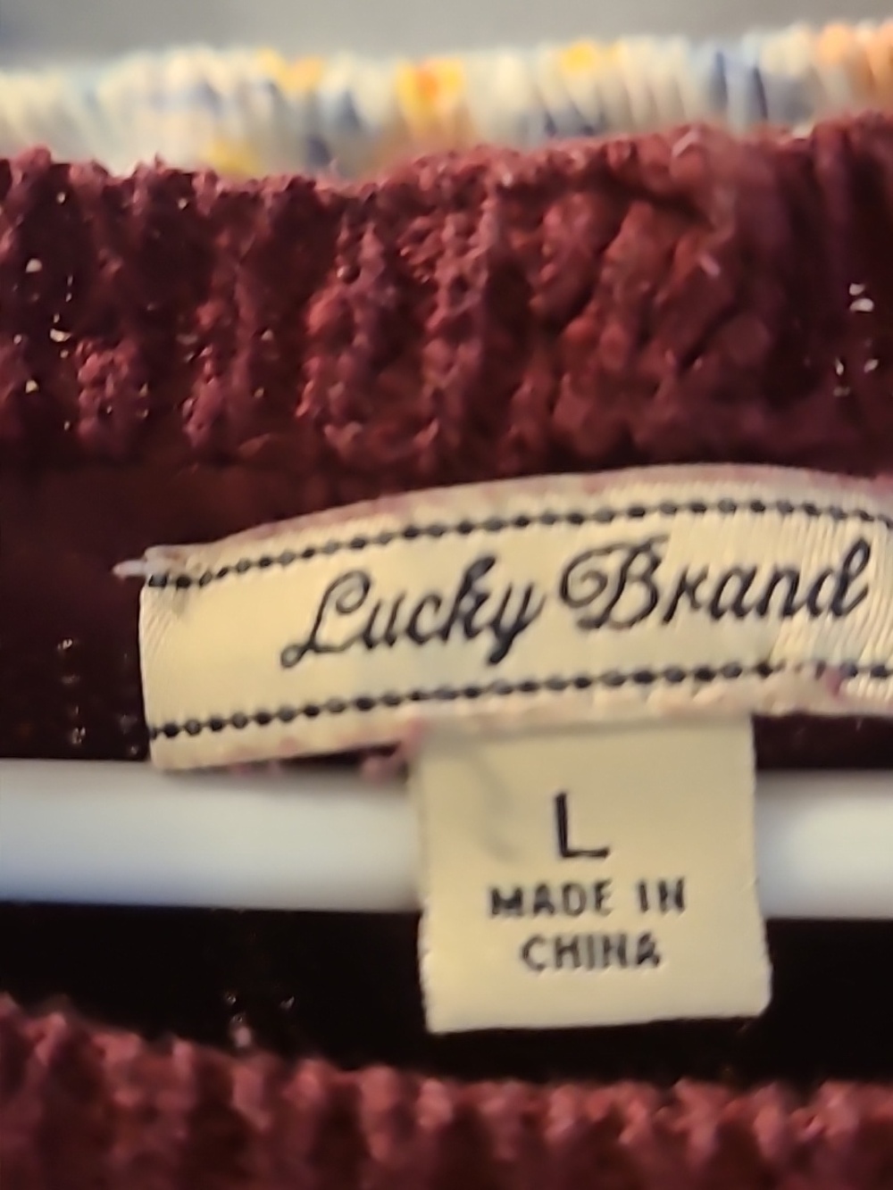 #49 Lucky Brand Burgundy Sweater Top - Picture 4 of 9